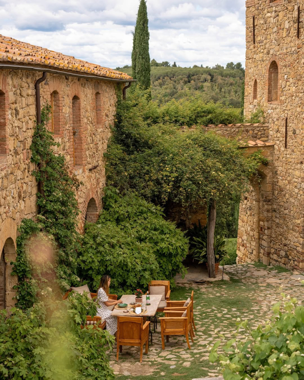 15 Best Wedding Venues in Tuscany | Beautiful Places, Villas to Get Married in Italy | Luxury Wedding Locations