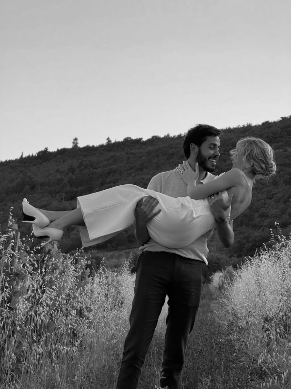 8 Myths About Wedding Content Creators: What the Experts Really Think