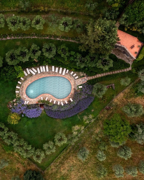 Planning a Wedding in Tuscany? Discover Why Il Borgo di Vignamaggio is the Dream Venue