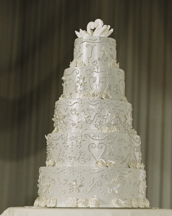 Trend: Swan-Inspired Wedding Décor