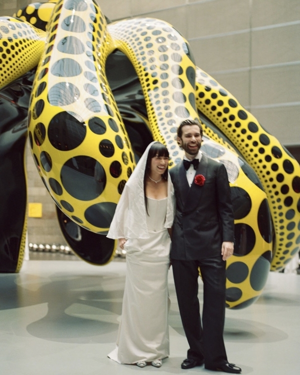 Inside a Daringly Colorful & Cool Wedding at a Melbourne Art Gallery