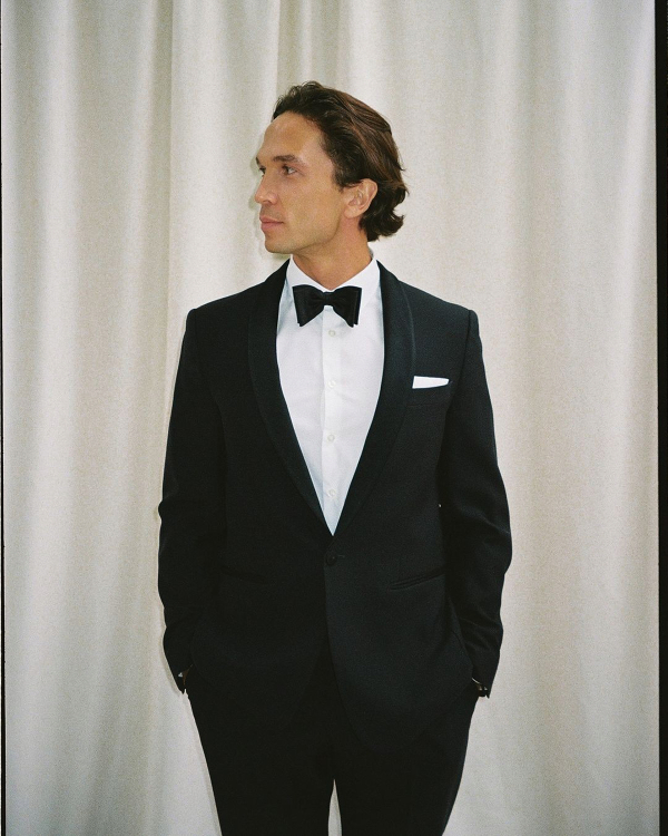 50 Must-Save Wedding Portrait Ideas for the Modern Groom