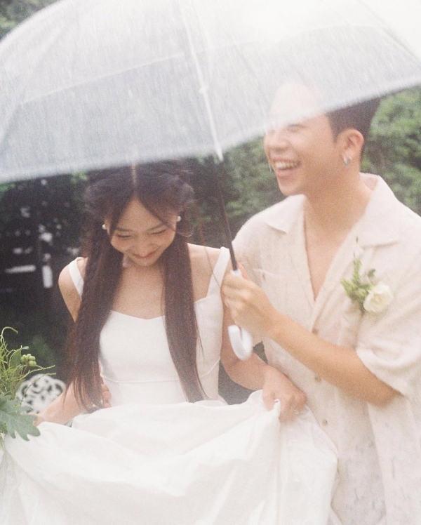 Don't Let the Forecast Ruin Your Wedding: 9 Weather-Proof Tips & Plans