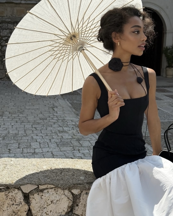 40 Chic Wedding Guest Dresses Perfect for a Destination Wedding in Europe