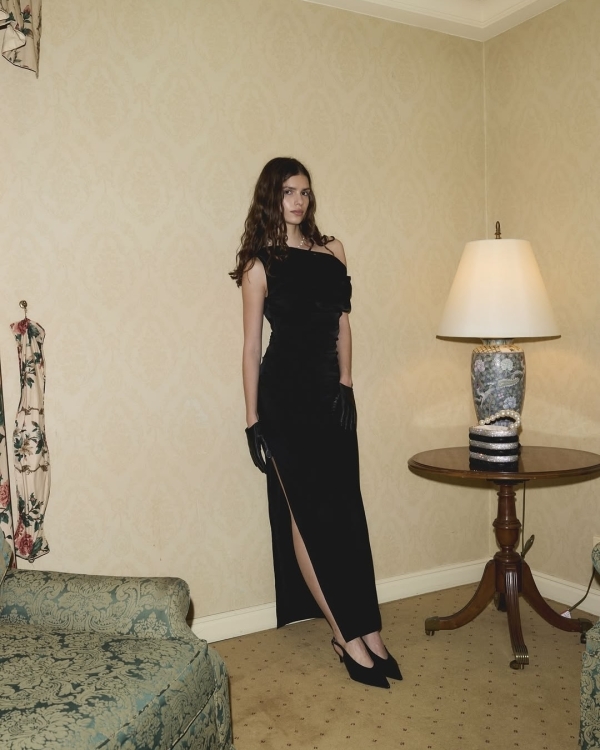 40 Chic Wedding Guest Dresses Perfect for a Destination Wedding in Europe