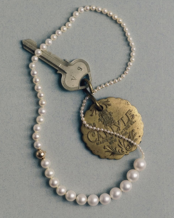 25 Best Famous Jewelry Brands | Top of the Most Expensive, High End Jewelry | Popular, Trendy Brands