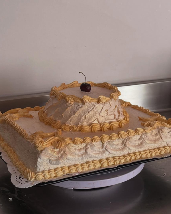 14 Best Wedding Cake Artists in Europe