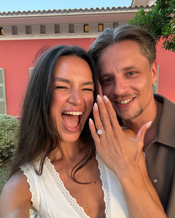11 Newly-Engaged Influencers to Follow for It-Girl Bridal & Wedding Inspiration — photo 1