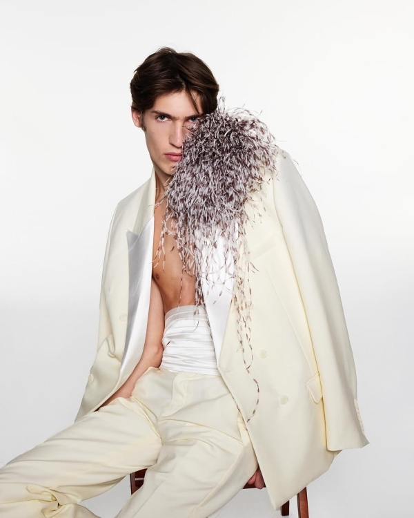 30 Cool Boutonnière Ideas for Grooms That Are Anything But Boring