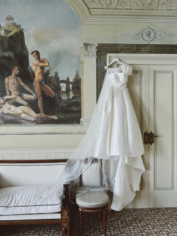 Content Creators Content for Brides