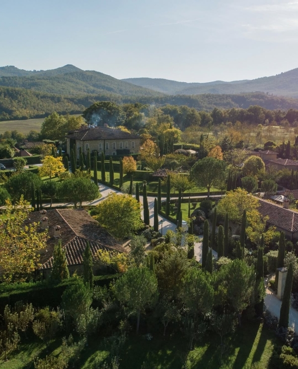 15 Best Wedding Venues in Tuscany | Beautiful Places, Villas to Get Married in Italy | Luxury Wedding Locations