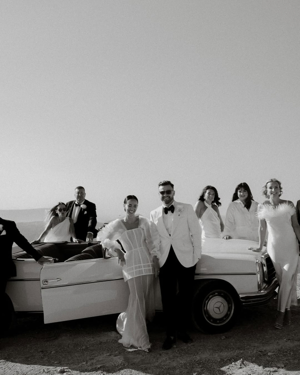 55 Must-Have Wedding Photos that Tell Your Love Story Perfectly