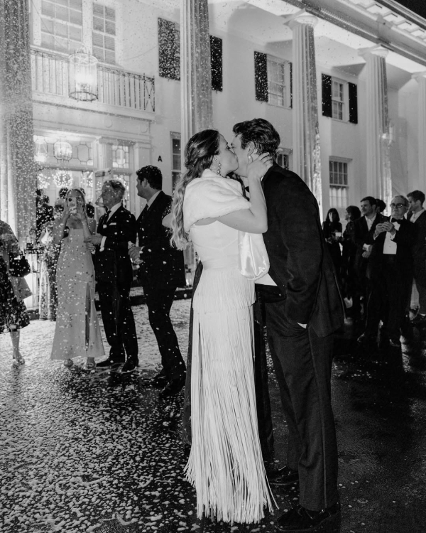 5 Expert Tips for Natural and Unposed Wedding Photography