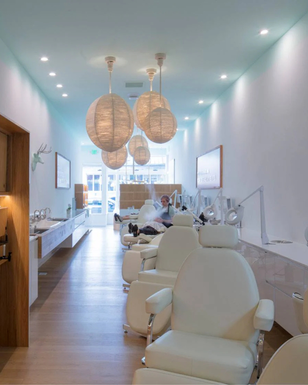 11 Beauty Clinics in Los Angeles that Brides Trust for Glowing, Wedding-Ready Skin
