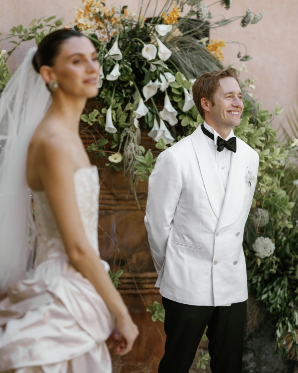 This Annie’s Ibiza Bride Said "I Do" in Careyes, Where Bold Architecture Meets Cinematic Ocean Vistas