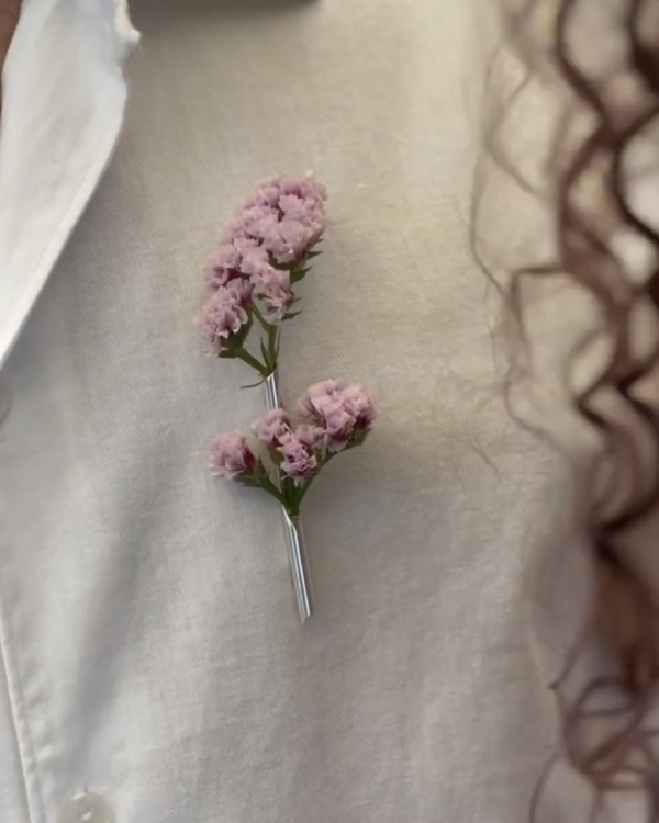 30 Cool Boutonnière Ideas for Grooms That Are Anything But Boring