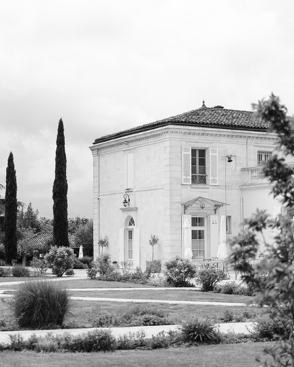 Introducing Bordeaux's Dreamiest Castle Wedding Venue: Château Gassies