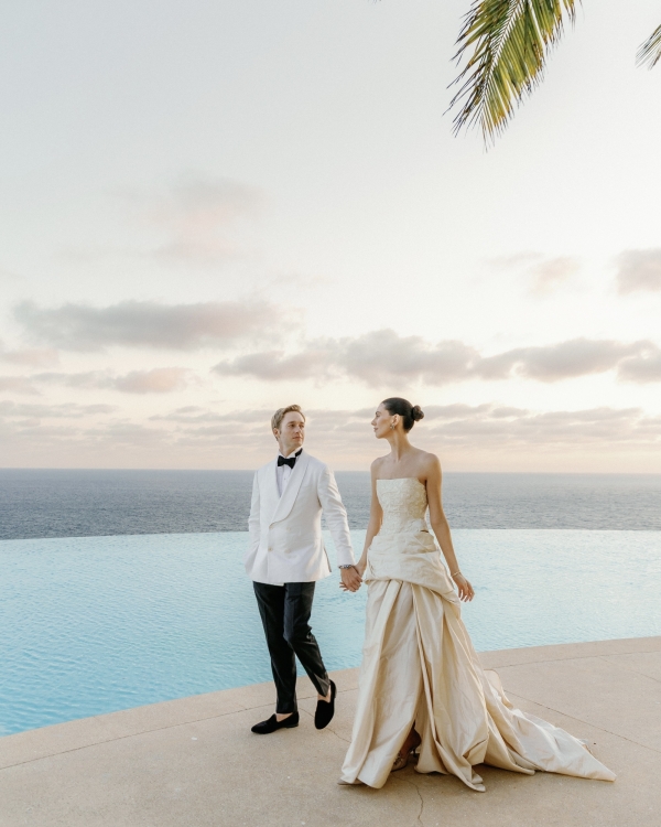 This Annie’s Ibiza Bride Said "I Do" in Careyes, Where Bold Architecture Meets Cinematic Ocean Vistas