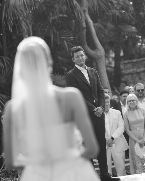 50 Must-Save Wedding Portrait Ideas for the Modern Groom