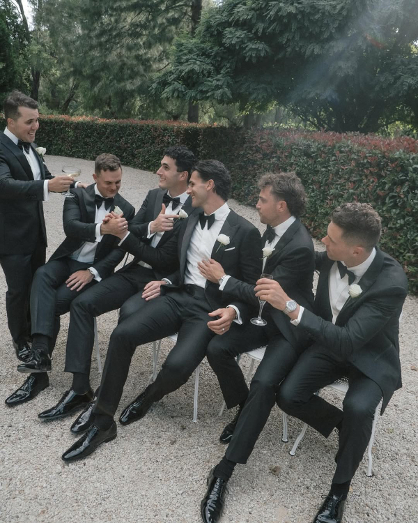 50 Must-Save Wedding Portrait Ideas for the Modern Groom