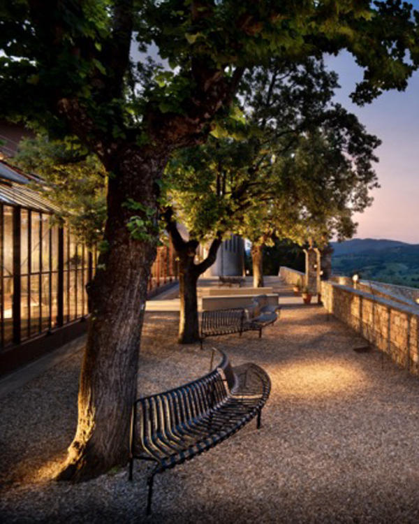Planning a Wedding in Tuscany? Discover Why Il Borgo di Vignamaggio is the Dream Venue