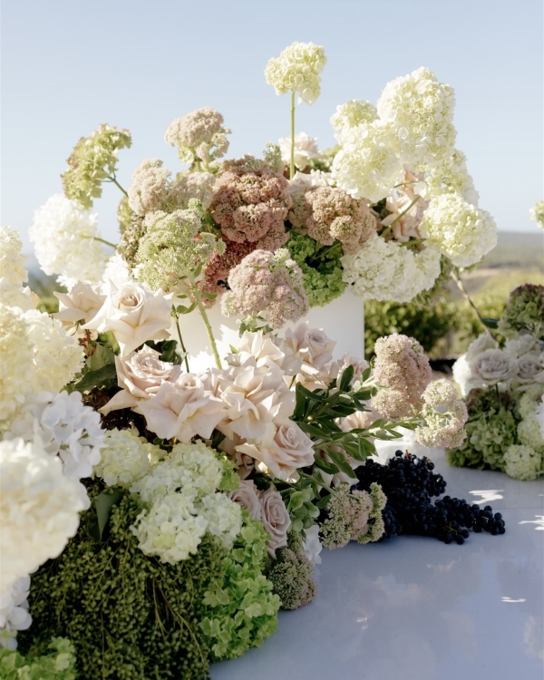 A Joyful & Elegant Seascape Wedding in Western Australia