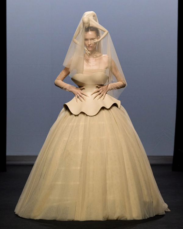 12 Chic Trends from Paris Couture Fall 2025 to Inspire Your Bridal Style