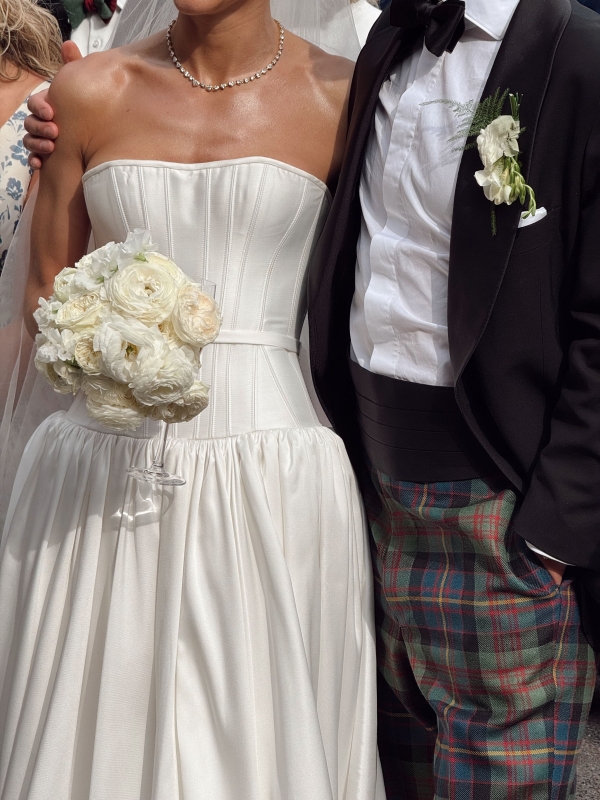 Content Creators Content for Brides