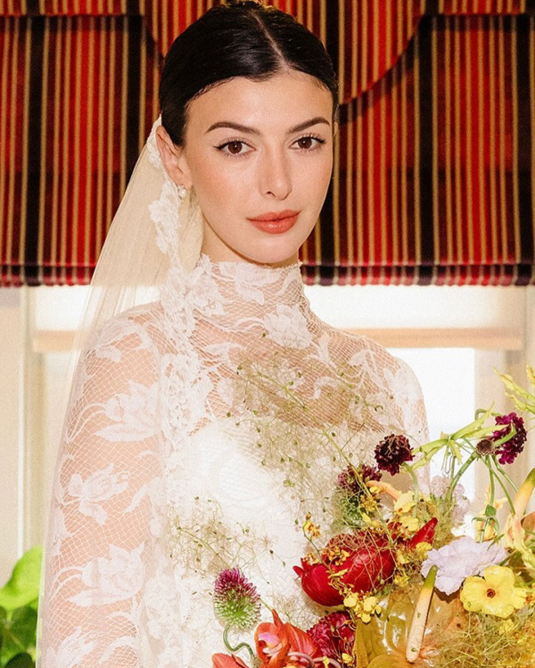 17 Best Makeup Artists in the UK | Famous, Professional MUA | Bridal Makeup in England | Wedding Beauty Artists