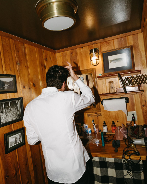 45 Must-Have Getting Ready Wedding Photos That Capture the Magic
