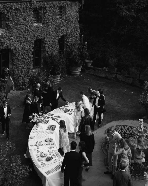The Hottest Wedding Menu Ideas for 2025, According to Top Caterers — photo 1