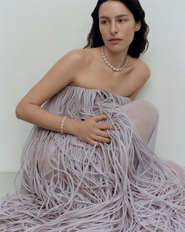 25 Best Famous Jewelry Brands | Top of the Most Expensive, High End Jewelry | Popular, Trendy Brands