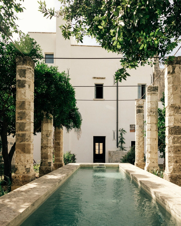 <a href="https://www.instagram.com/palazzo.edmondo/p/C9CC94LIsq_/">Palazzo Edmondo</a>, Photography: <a href="https://www.instagram.com/dg.visualstudio/">Danilo Giungato</a>