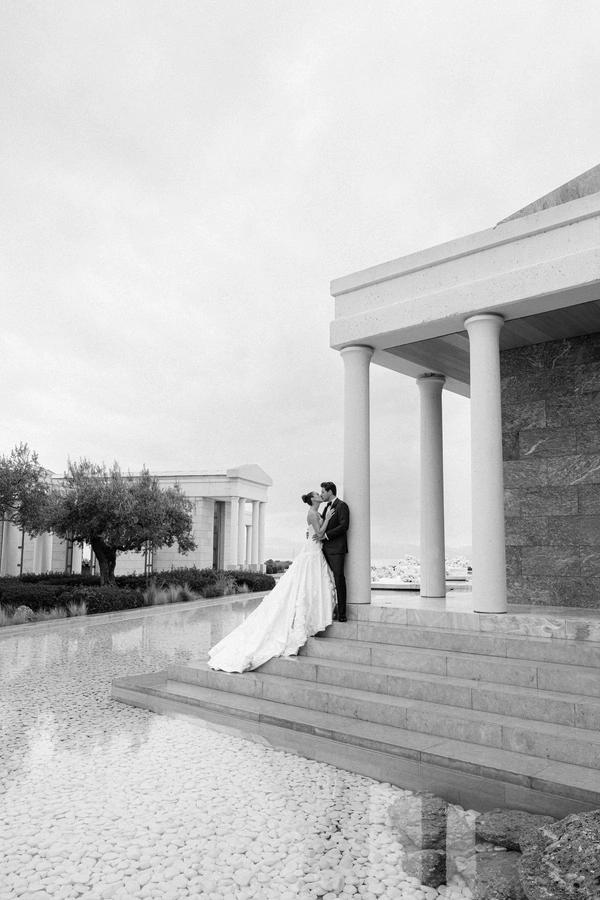 An Unforgettable Seaside Greek Wedding Weekend at Amanzoe Overlooking the Aegean — photo 1