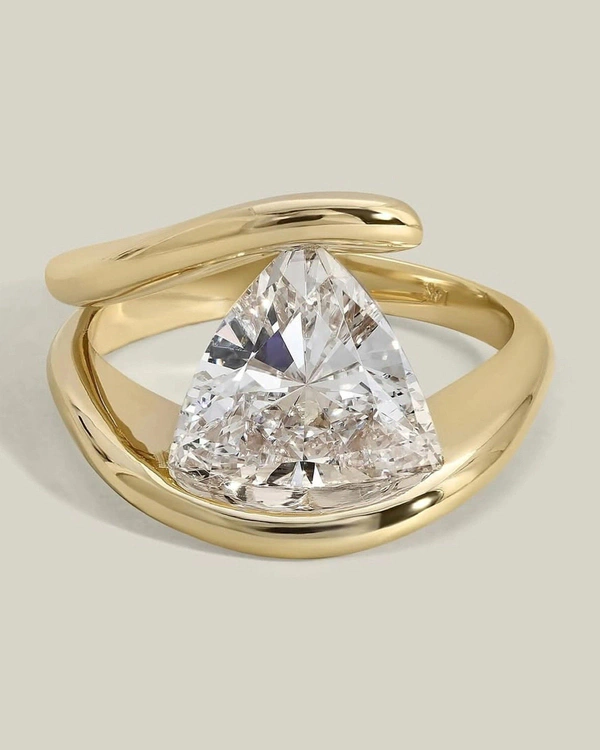 Sculptor of Heirlooms: Inside the Studio of Fine Jewelry Designer Jonne Amaya — photo 1