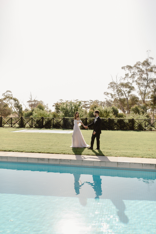 Elegant Wedding of Therese & Daniel on the Plains of Barun | Outdoor Travel-Ispired Wedding Venues of Melbourne