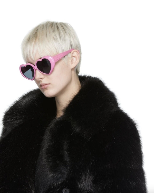 Sunglasses for a wedding