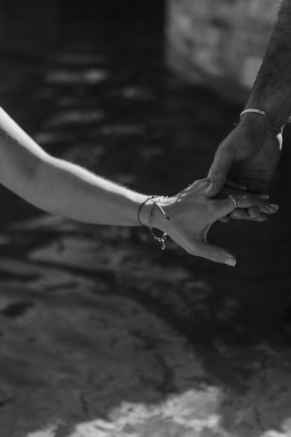 Pre – wedding shoot in Greece