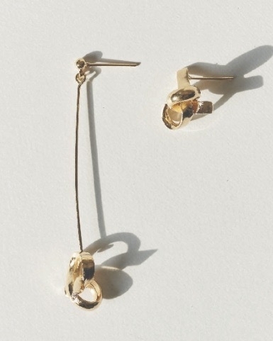 Top Minimalist Wedding Earrings | Best Modern Bridal Jewelry