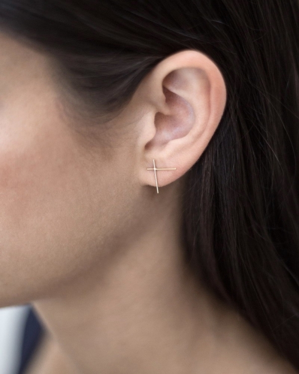 Top Minimalist Wedding Earrings | Best Modern Bridal Jewelry