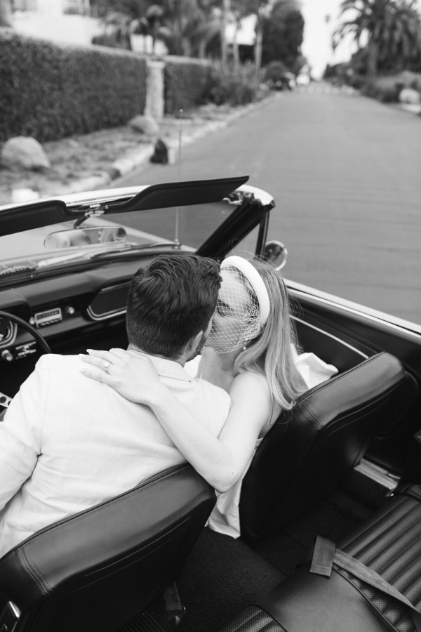 Chic pre-wedding shoot in Santa-Barbara