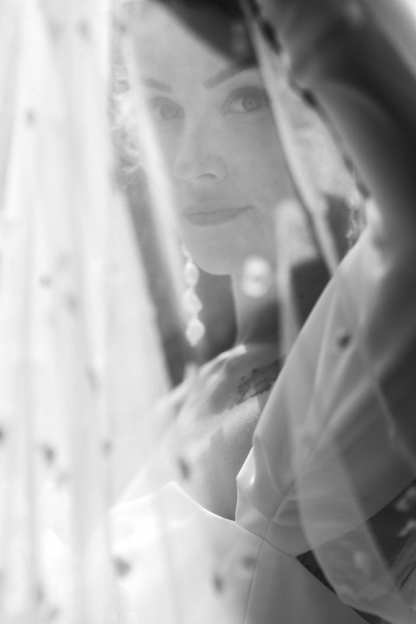 Minna Katie Captures the Essence of Spring Love