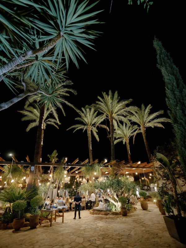 Ibiza Wedding – Tequila Shot meets Tiffanys
