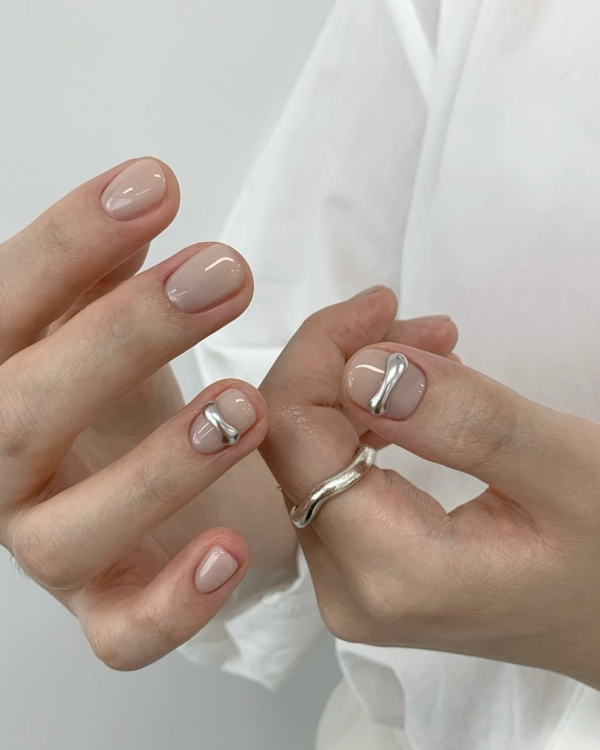 26 Best Minimalist Nail Design Ideas for Wedding | Minimalist Gel Manicure