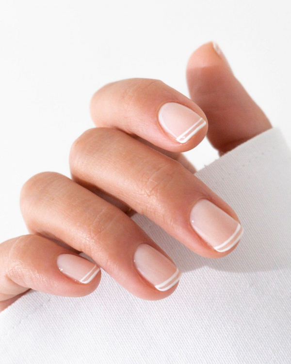 26 Best Minimalist Nail Design Ideas for Wedding | Minimalist Gel Manicure