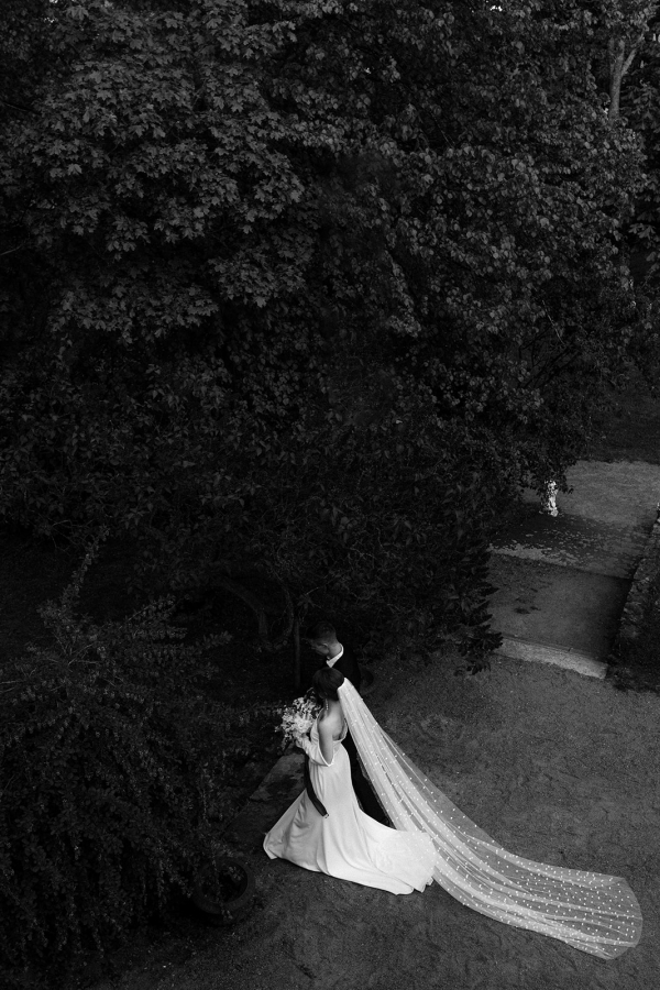 Minna Katie Captures the Essence of Spring Love