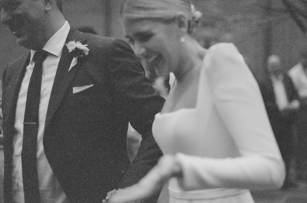 Morning Wedding in the Romantic Rain, Photo