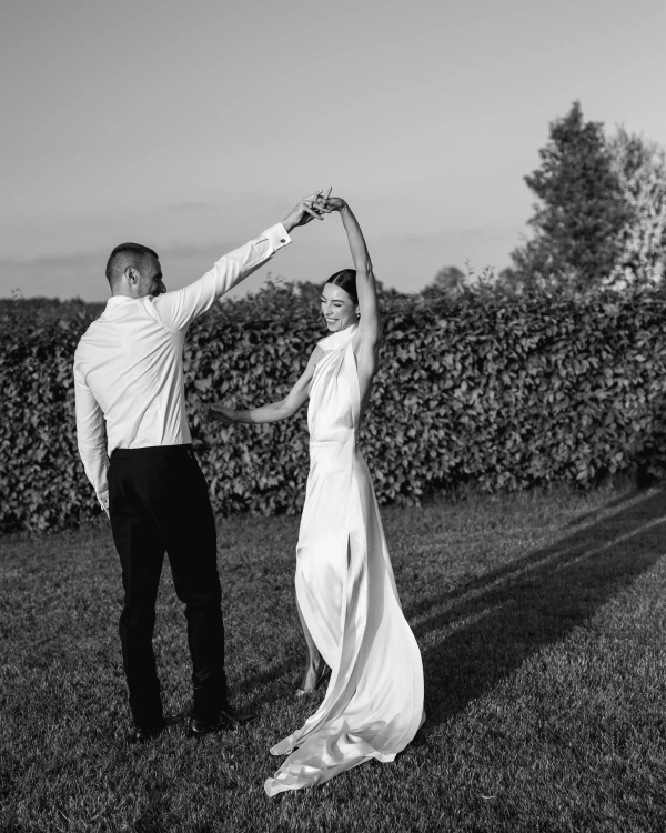 Real Wedding: Brit & Mike — photo 1