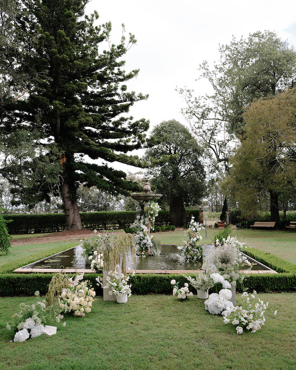 Beautiful and Romantic Wedding in Hunter Valley