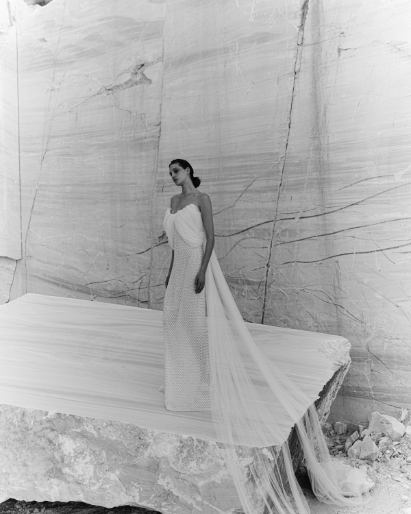 Bridal Trend: Strapless Wedding Dresses